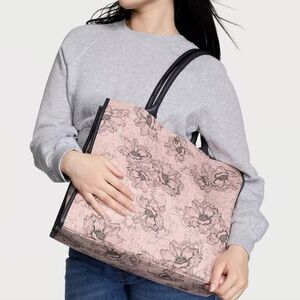 NWT Victoria Secret Tote Bag